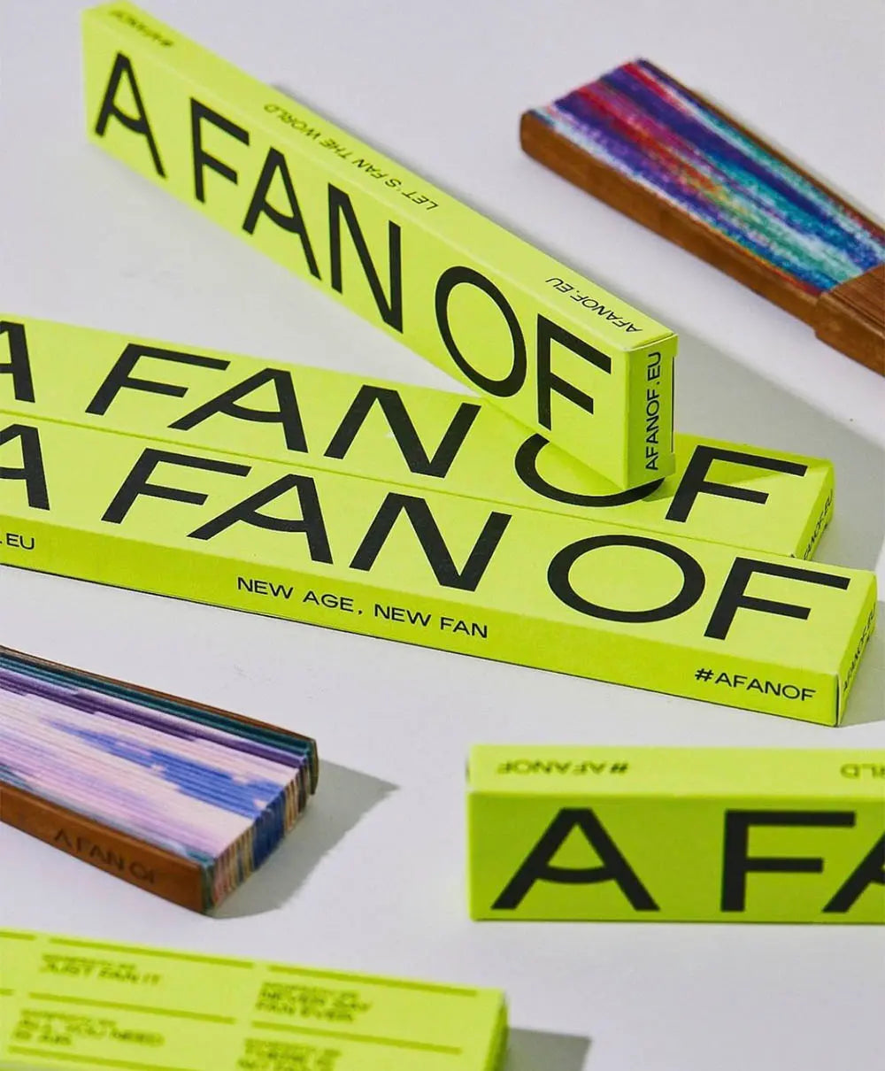 A Fan Of Lepeza Fluid Shapes (Maxi)