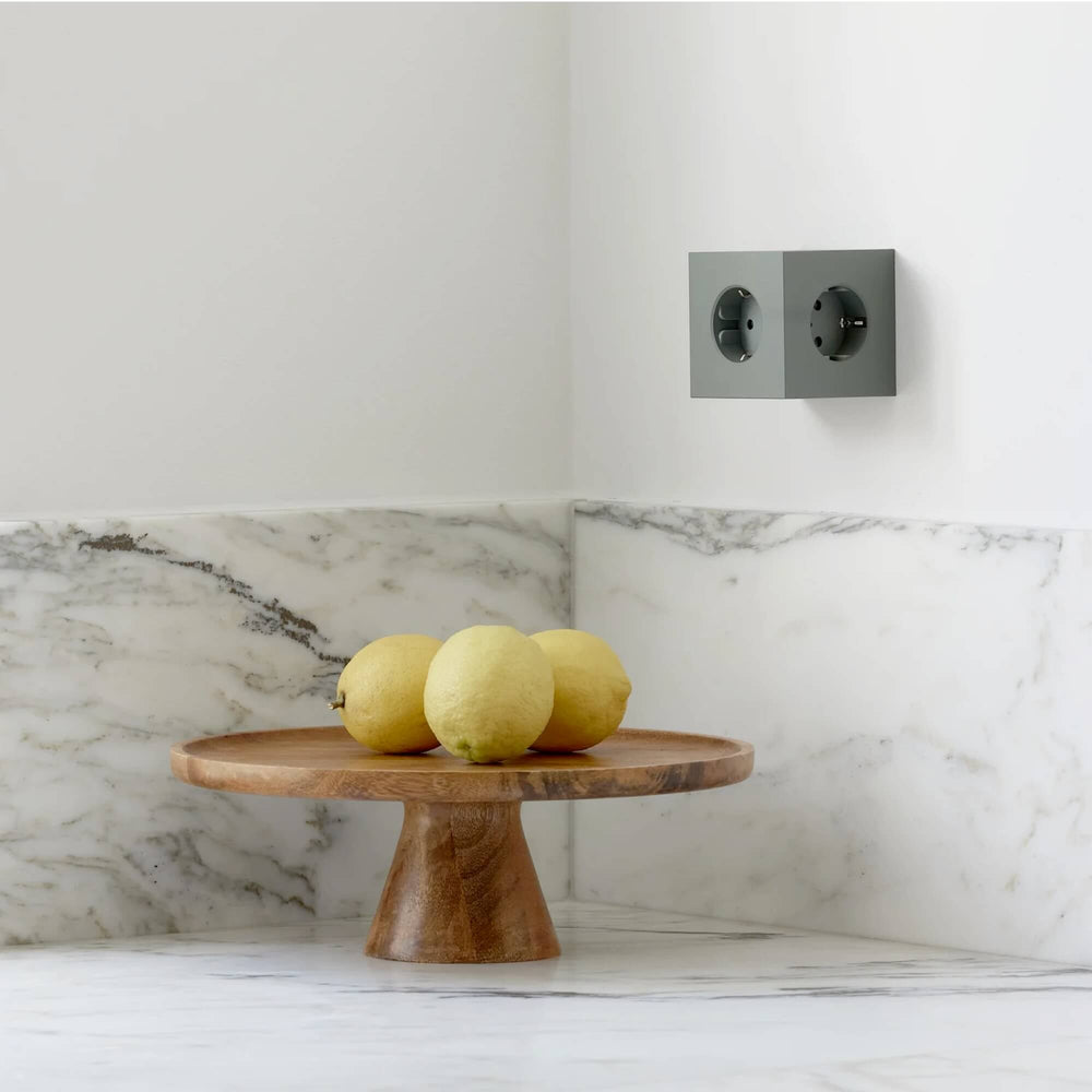 Avolt Square 2 Oak Green USB-C