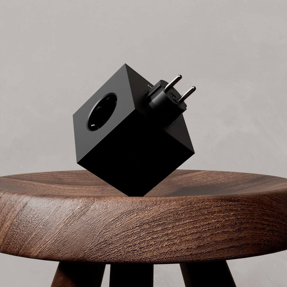 Avolt Square 2 Stockholm Black USB-C