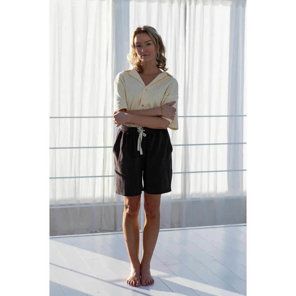 Bongusta Naram Kratke hlače Coffee