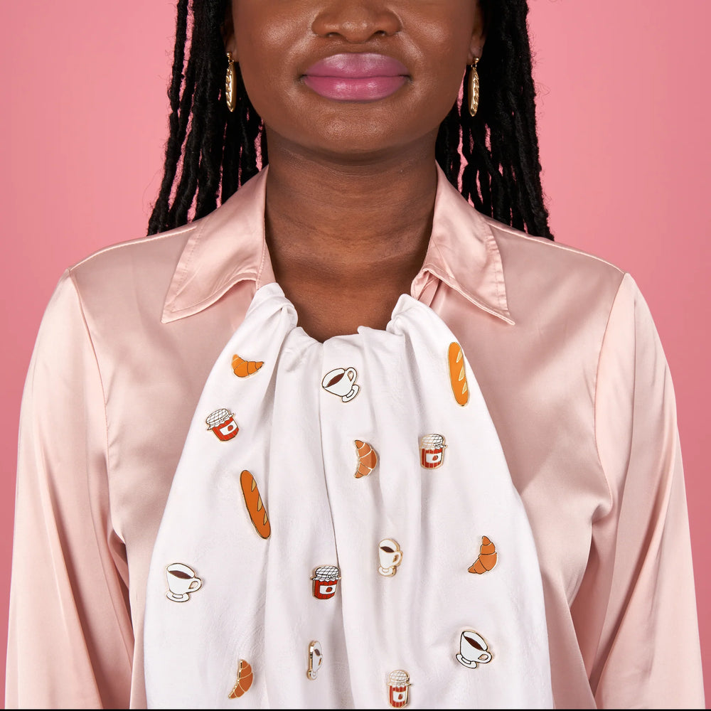 Coucou Suzette Broš Jam