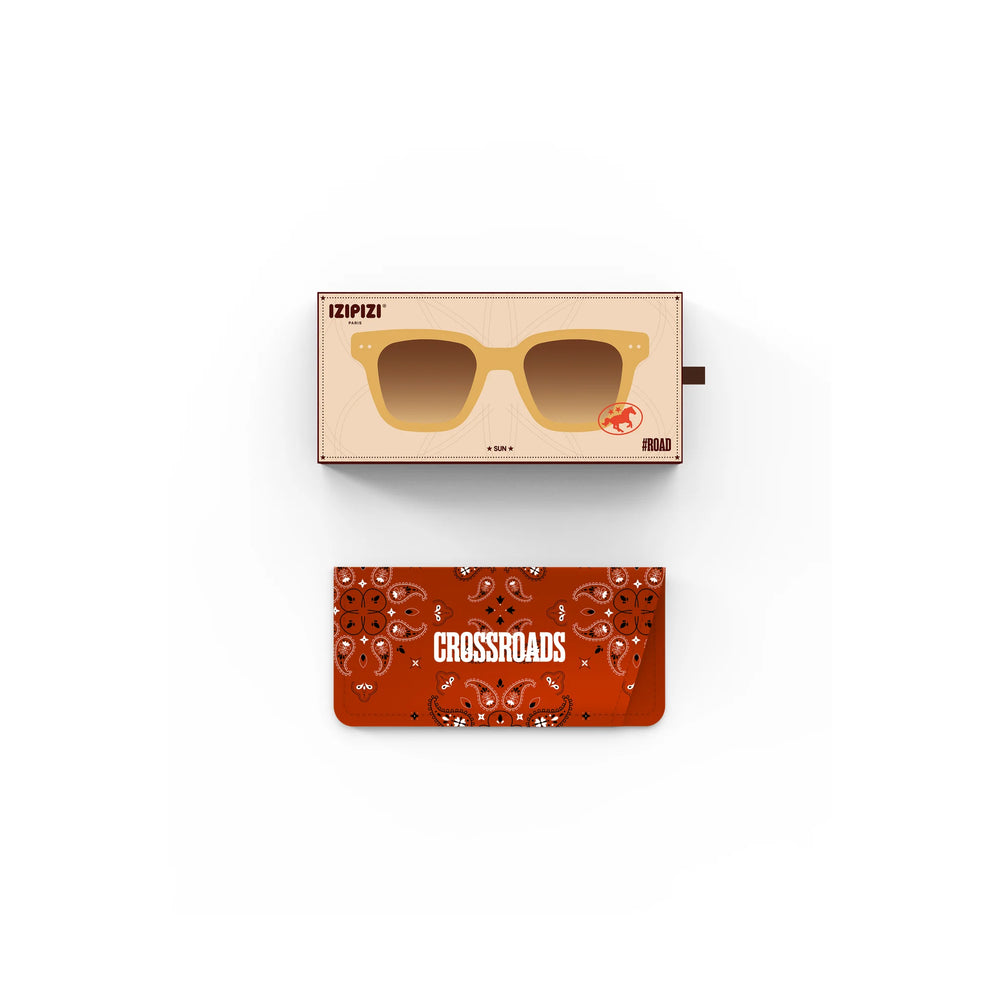 IZIPIZI #ROAD SUN CROSSROADS Golden Canyon