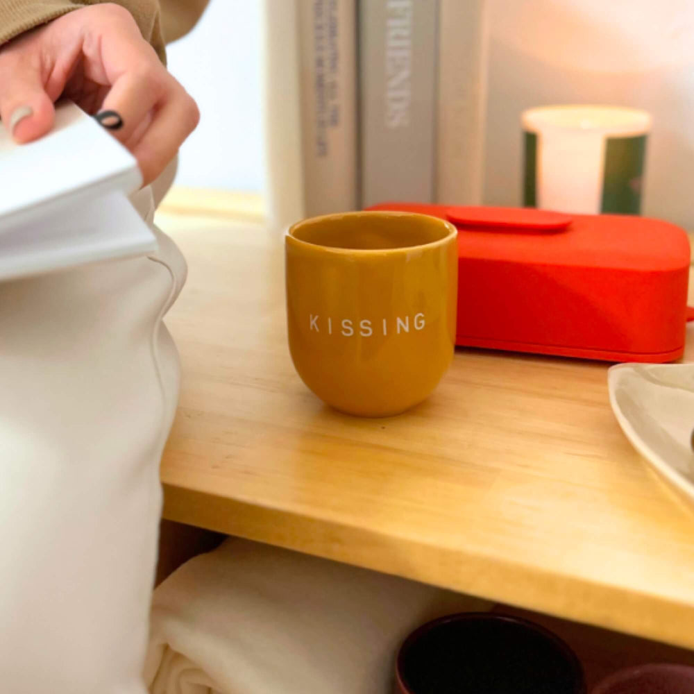 Sisi Šalica Kissing